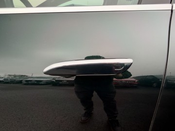 Mercedes-Benz EQE 500 4MATIC SUV Electric Art Edition (foto 24)