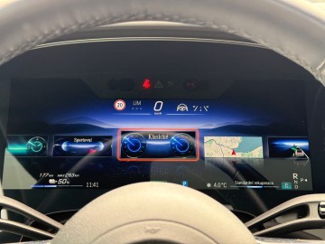 Mercedes-Benz EQE 500 4MATIC SUV Electric Art Edition (foto 34)