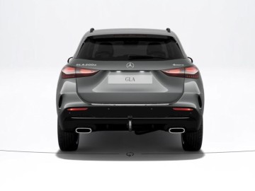 Mercedes-Benz GLA 200 d 4MATIC Edition 140 Years (foto 4)