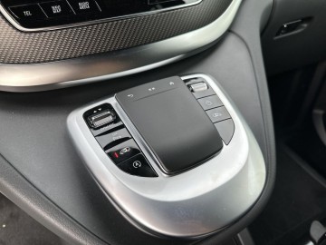 Mercedes-Benz Třída V 300d AVG L RWD (foto 13)