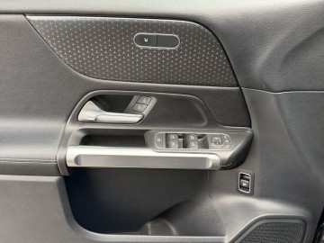 Mercedes-Benz GLB 200d 4MATIC (foto 23)