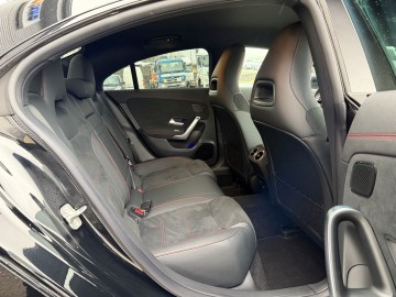Mercedes-Benz CLA 200 d AMG Style Edition (foto 10)