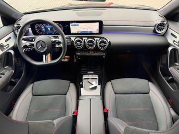 Mercedes-Benz CLA 200 d AMG Style Edition (foto 15)
