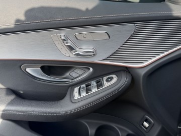 Mercedes-Benz EQC 400 4MATIC (foto 23)