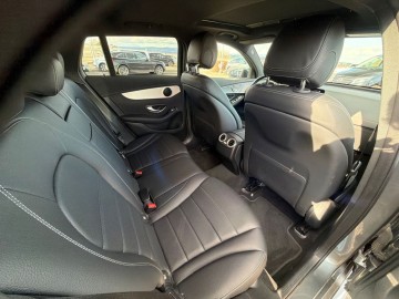 Mercedes-Benz EQC 400 4MATIC (foto 27)