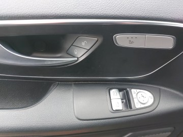Vito 119 CDI / Tourer SELECT / L 4X4 (foto 41)