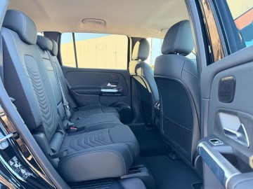 Mercedes-Benz EQB 250+ (foto 10)