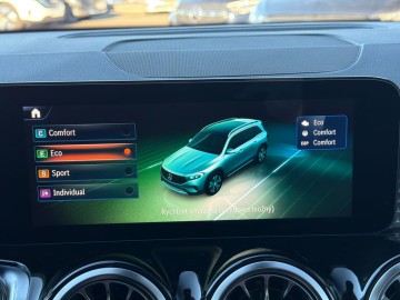 Mercedes-Benz EQB 250+ (foto 31)