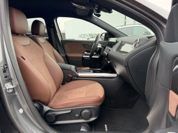 Mercedes-Benz GLA 200 d AMG Style Edition (foto 9)