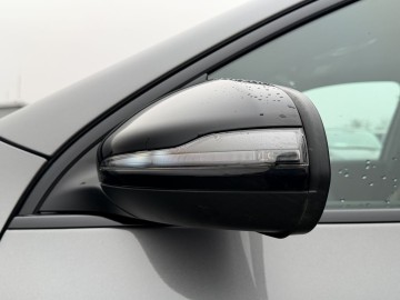 Mercedes-Benz GLA 200 d AMG Style Edition (foto 22)