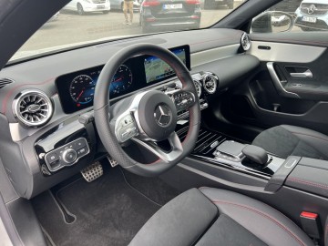 Mercedes-Benz CLA 200d Shooting Brake (foto 8)