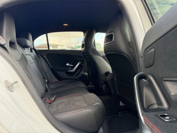 Mercedes-Benz A 250e (foto 10)