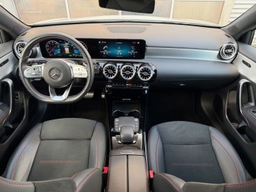 Mercedes-Benz A 250e (foto 15)