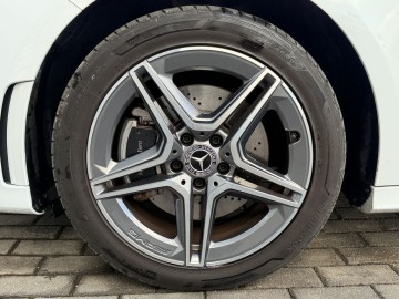 Mercedes-Benz A 250e (foto 25)