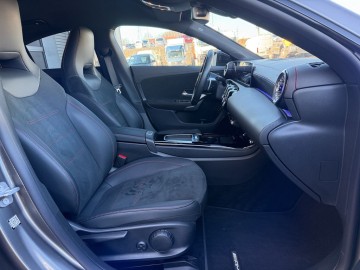 Mercedes-Benz CLA 200 d AMG Style Edition (foto 9)