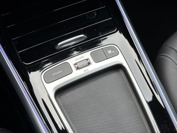 Mercedes-Benz GLB 200 d 4MATIC Progressive Edition (foto 29)