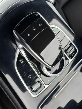 Mercedes-Benz GLC 220d 4MATIC (foto 29)