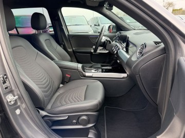 Mercedes-Benz GLB 200 d 4MATIC Progressive Edition (foto 9)