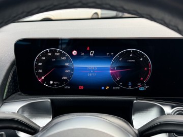 Mercedes-Benz GLB 200 d 4MATIC Progressive Edition (foto 16)