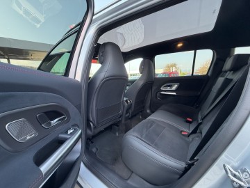 Mercedes-Benz GLB 350 4MATIC s technologií EQ (foto 13)
