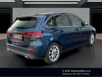 Mercedes-Benz B 180 (foto 4)