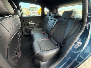Mercedes-Benz B 180 (foto 26)