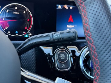 Mercedes-Benz A 200d AMG Style Edition (foto 19)