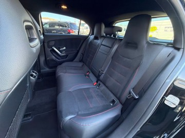 Mercedes-Benz A 200d AMG Style Edition (foto 26)