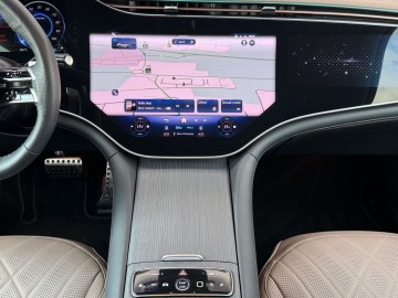 Mercedes-Benz EQE 500 4MATIC SUV Electric Art Edition (foto 18)