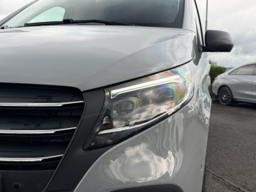 Mercedes-Benz Vito 119 CDI Tourer L 4X4 (foto 8)