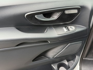 Mercedes-Benz Vito 119 CDI Tourer L 4X4 (foto 23)