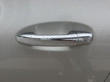 Mercedes-Benz EQA 250+ (foto 24)