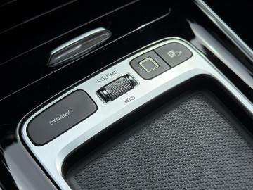 Mercedes-Benz EQA 250+ (foto 26)