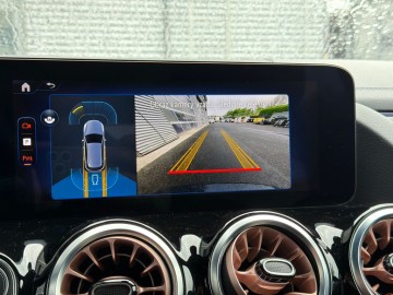 Mercedes-Benz EQA 250+ (foto 29)