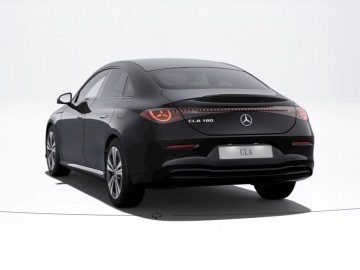 Mercedes-Benz CLA 180 (foto 3)