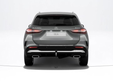 Mercedes-Benz GLA 200 d 4MATIC Edition 140 Years (foto 4)