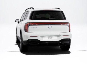 Mercedes-Benz GLB 350 4MATIC EQ (foto 3)