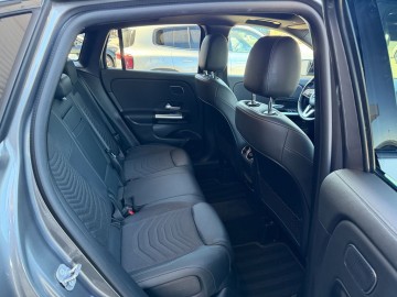 Mercedes-Benz GLA 200d 4MATIC (foto 10)