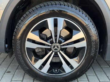 Mercedes-Benz GLA 200d 4MATIC (foto 25)