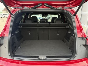 Mercedes-Benz GLB 250+ s technologií EQ (foto 12)
