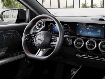 Mercedes-Benz GLA 200 d 4MATIC Edition 140 Years (foto 8)