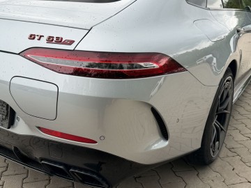 Mercedes-Benz AMG GT 63 S E Performance (foto 11)