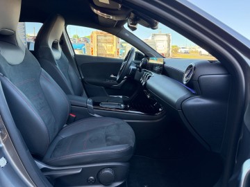 Mercedes-Benz A 200 d AMG Style Edition (foto 9)