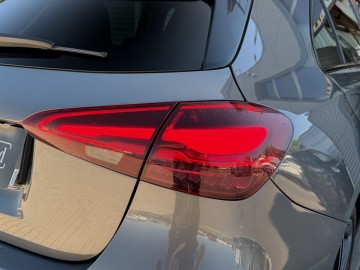 Mercedes-Benz A 200 d AMG Style Edition (foto 11)