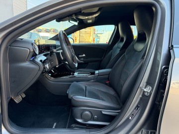 Mercedes-Benz A 200 d AMG Style Edition (foto 14)