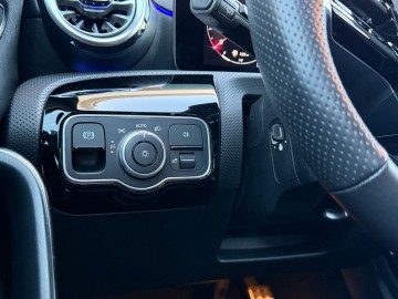 Mercedes-Benz A 200 d AMG Style Edition (foto 20)