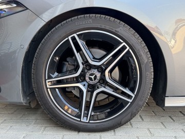 Mercedes-Benz A 200 d AMG Style Edition (foto 25)