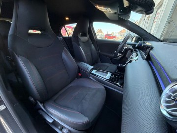 Mercedes-Benz A 200 d AMG Style Edition (foto 26)