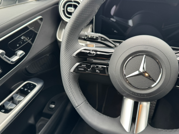 Mercedes-Benz GLC 220 d 4MATIC (foto 12)