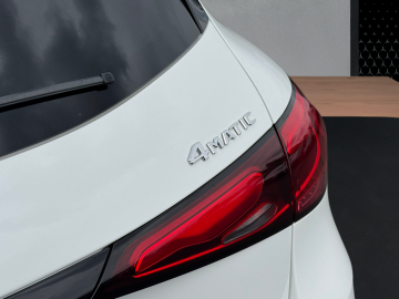 Mercedes-Benz GLC 220 d 4MATIC (foto 23)